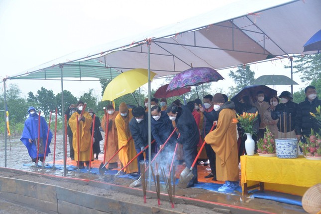 Chính thức khởi công xây dựng mở rộng ngôi đại hùng bảo điện tổ đình Thắng Phúc