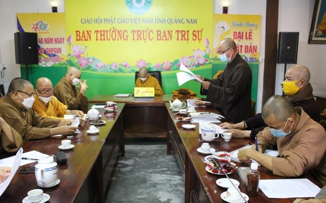 Thượng tọa Thích Viên Trừng thông qua các văn bản của Trung ương Giáo hội Thượng tọa Thích Viên Trừng thông qua các văn bản của Trung ương Giáo hội