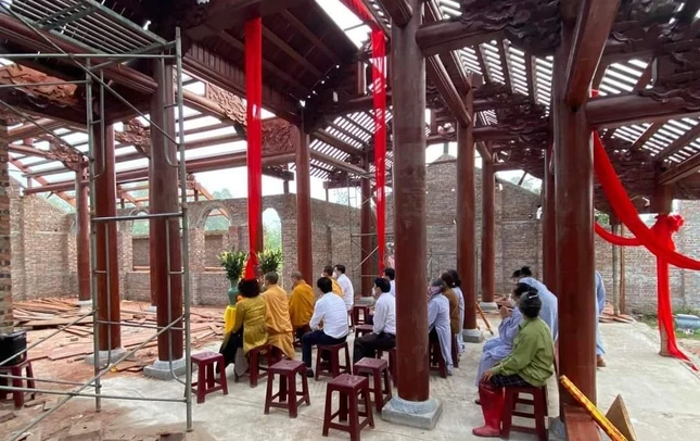 Quang cảnh buổi lễ Quang cảnh buổi lễ