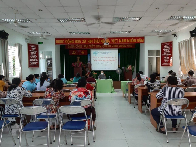 Quang cảnh hội nghị