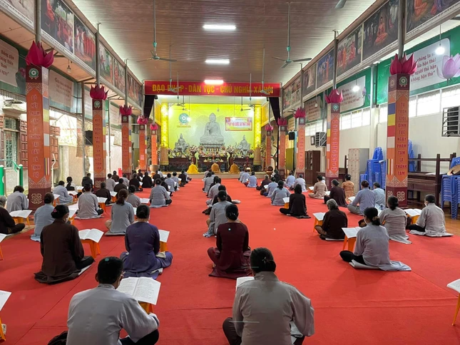 Quang cảnh buổi lễ