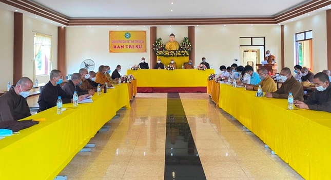 Quang cảnh phiên họp