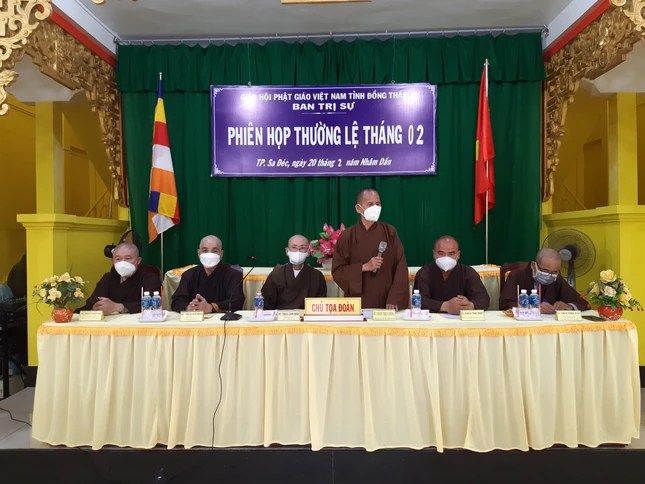 Hòa thượng Thích Thiện Thống phát biểu chỉ đạo