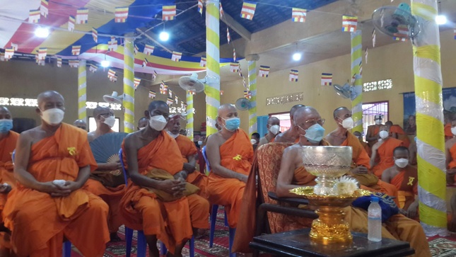 Chư tôn đức chứng minh buổi lễ truy niệm