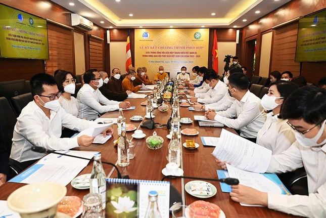 Quang cảnh buổi lễ