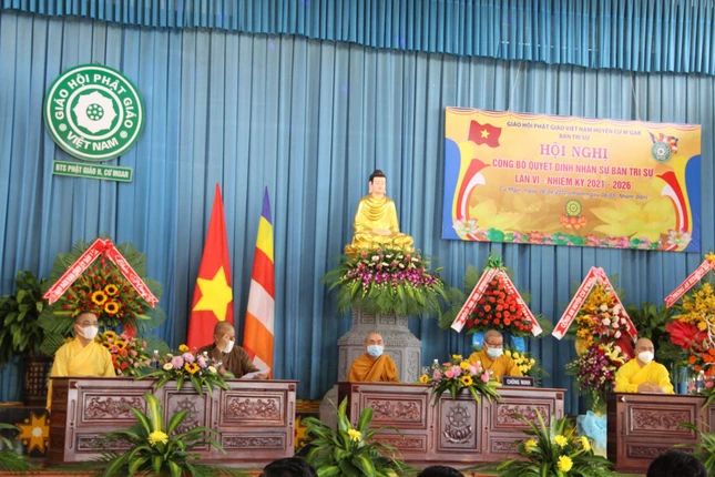 Ban chứng minh, chủ tọa đoàn hội nghị