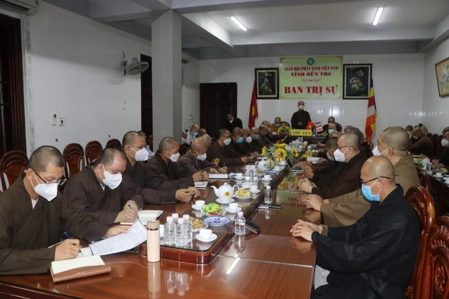 Quang cảnh phiên họp