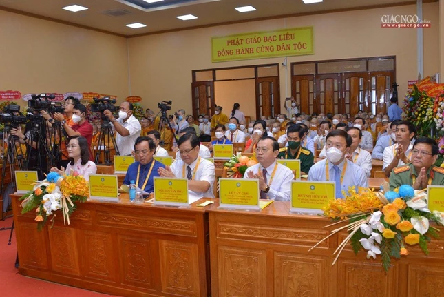 Đại biểu chính quyền tham dự đại hội