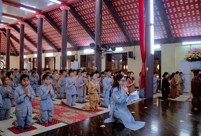 Phát nguyện quy y Tam bảo