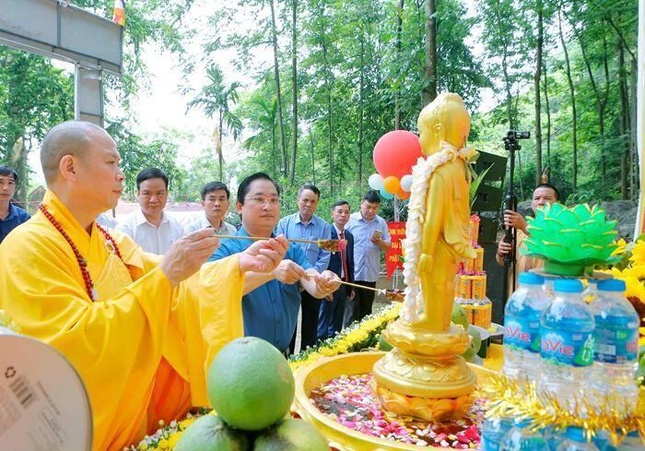 Lễ Tắm Phật truyền thống