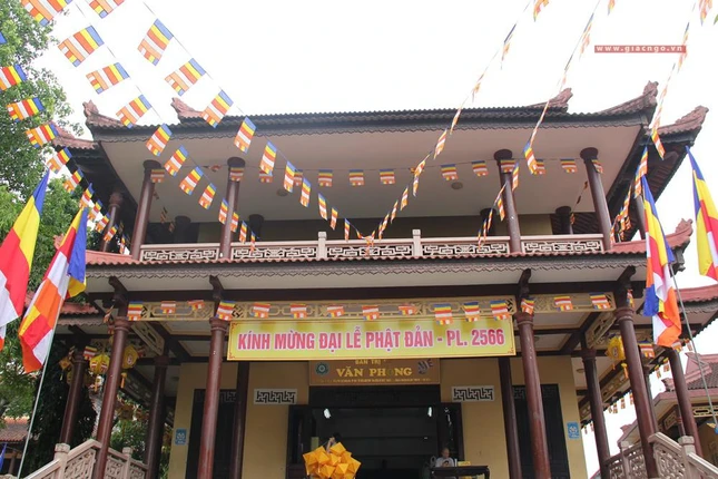 Biểu ngữ Kính mừng Đại lễ Phật đản