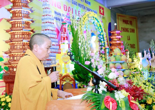 Hòa thượng Thích Thanh Chính đã tuyên đọc Thông điệp Đại lễ Phật đản Phật lịch 2566 của Đức Trưởng lão Hòa thượng Thích Trí Quảng, Quyền Pháp chủ GHPGVN