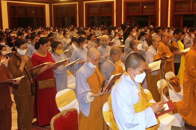 Tụng kệ Tắm Phật