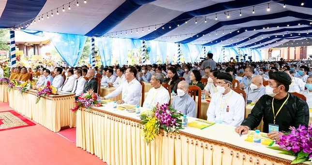 Quang cảnh buổi lễ