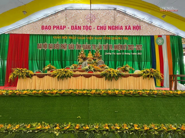 Công tác thiết trí hội trường đã dần hoàn tất