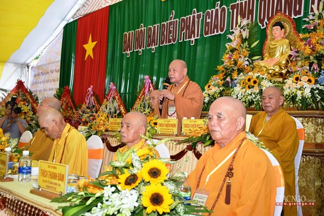 Hòa thượng Thích Thiện Nhơn ban đạo từ