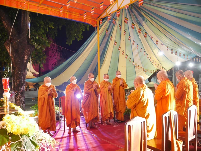 Đồng tụng sám Khánh đản Đồng tụng sám Khánh đản