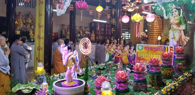 Vườn Lâm-tỳ-ni tại chùa Huệ Lâm