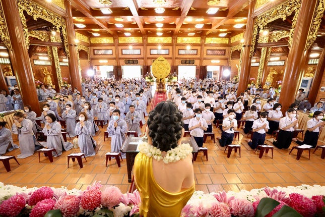 Đồng tụng sám Khánh đản