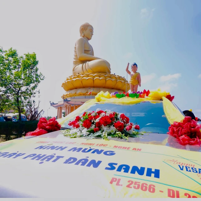 Thiết trí xe diễu hành