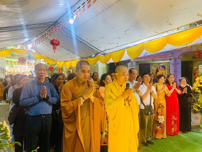 Đồng tụng thời kinh