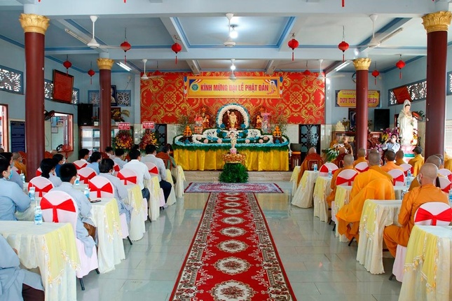 Quang cảnh buổi lễ Quang cảnh buổi lễ