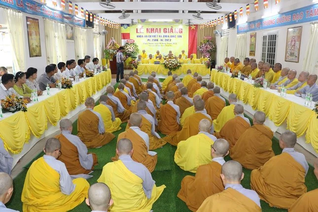 Quang cảnh buổi lễ