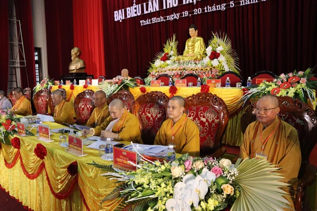 Ban Chứng minh, chủ tọa đoàn phiên trù bị