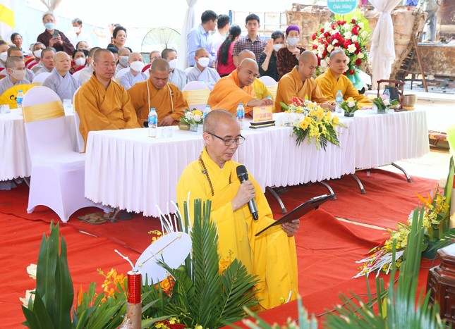 Đại đức Thích Đức Duyệt, tân trụ trì chùa Thiên Ân phát nguyện