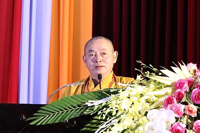 Thượng tọa Thích Thanh Hòa phát biểu khai mạc