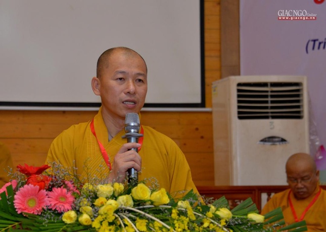 Thượng tọa Thích Minh Nhẫn trình danh sách nhân sự dự kiến