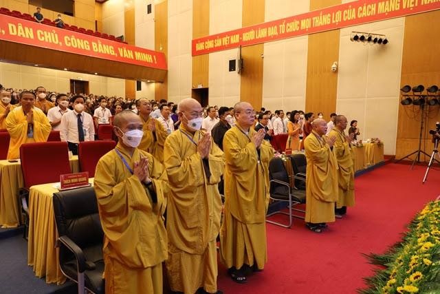 Niệm Phật cầu gia hộ