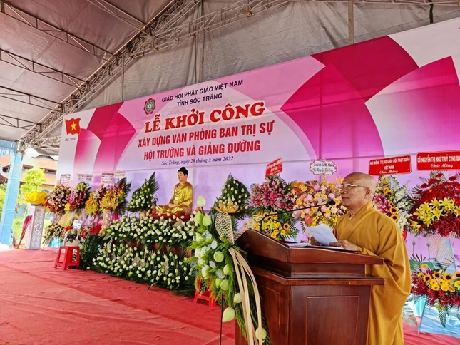 Hòa thượng Thích Minh Hạnh phát biểu khai mạc