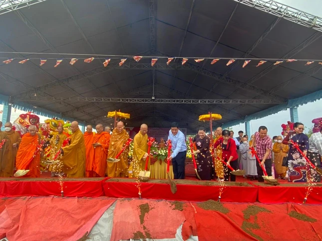 Chính thức khởi công xây dựng Trụ sở Ban Trị sự GHPGVN tỉnh Sóc Trăng