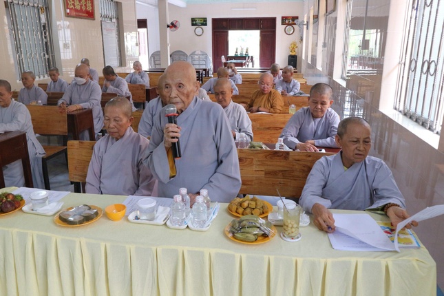 Ni trưởng Thích nữ Như Ngọc phát biểu chỉ đạo