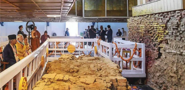 Thủ tướng Ấn Độ viếng đền Maya Devi trong khuôn viên Thánh địa Lumbini