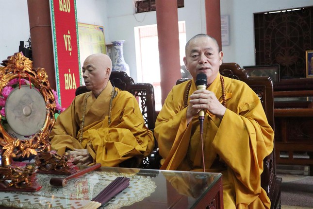 Thượng tọa Thích Thanh Hòa phát biểu khai mạc