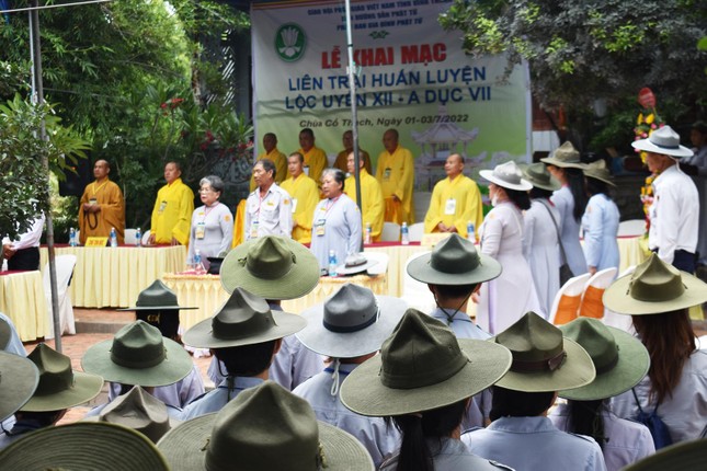 Nghi thức khai mạc