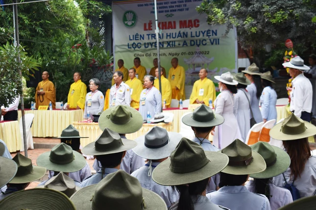 Nghi thức khai mạc