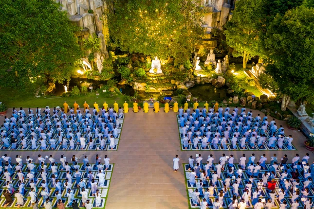 Khóa lễ buổi sáng