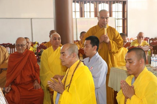 Thượng tọa Thích Tĩnh Triệt phát biểu