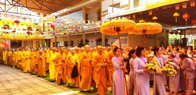 Cung nghinh chư tôn đức Cung nghinh chư tôn đức