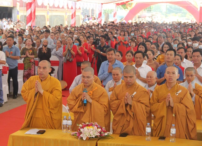 Niệm Phật cầu gia hộ