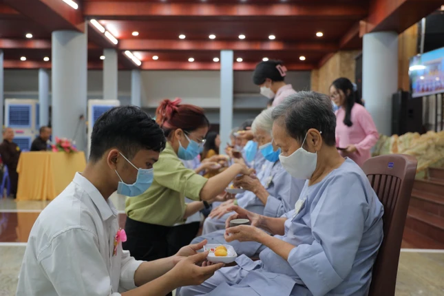 Nghi thức dâng trà