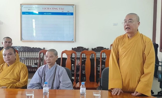 Hòa thượng Thích Thanh Nhiễu đáp từ