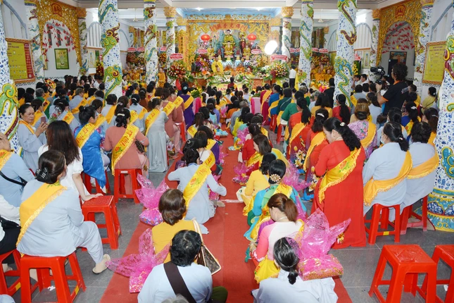 Quang cảnh buổi lễ