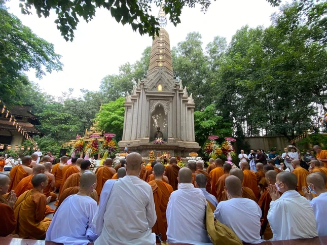 Nhất tâm cầu nguyện