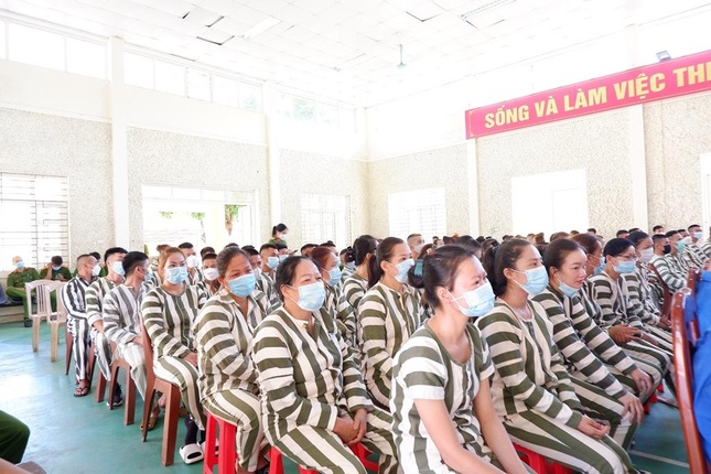 Các phạm nhân tham dự chương trình Các phạm nhân tham dự chương trình