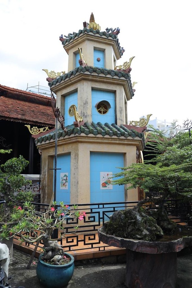 Bảo tháp cố Hòa thượng Thích Minh Nhuận Bảo tháp cố Hòa thượng Thích Minh Nhuận