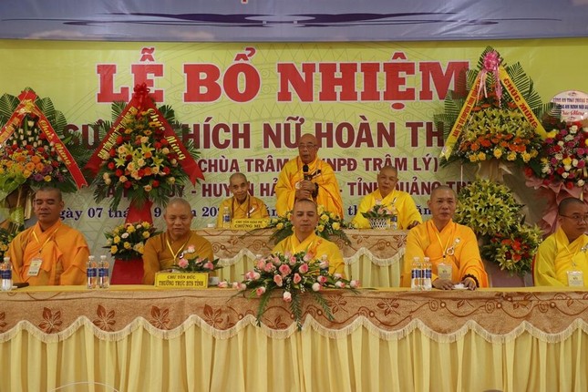 Hòa thượng Thích Thiện Tấn ban đạo từ